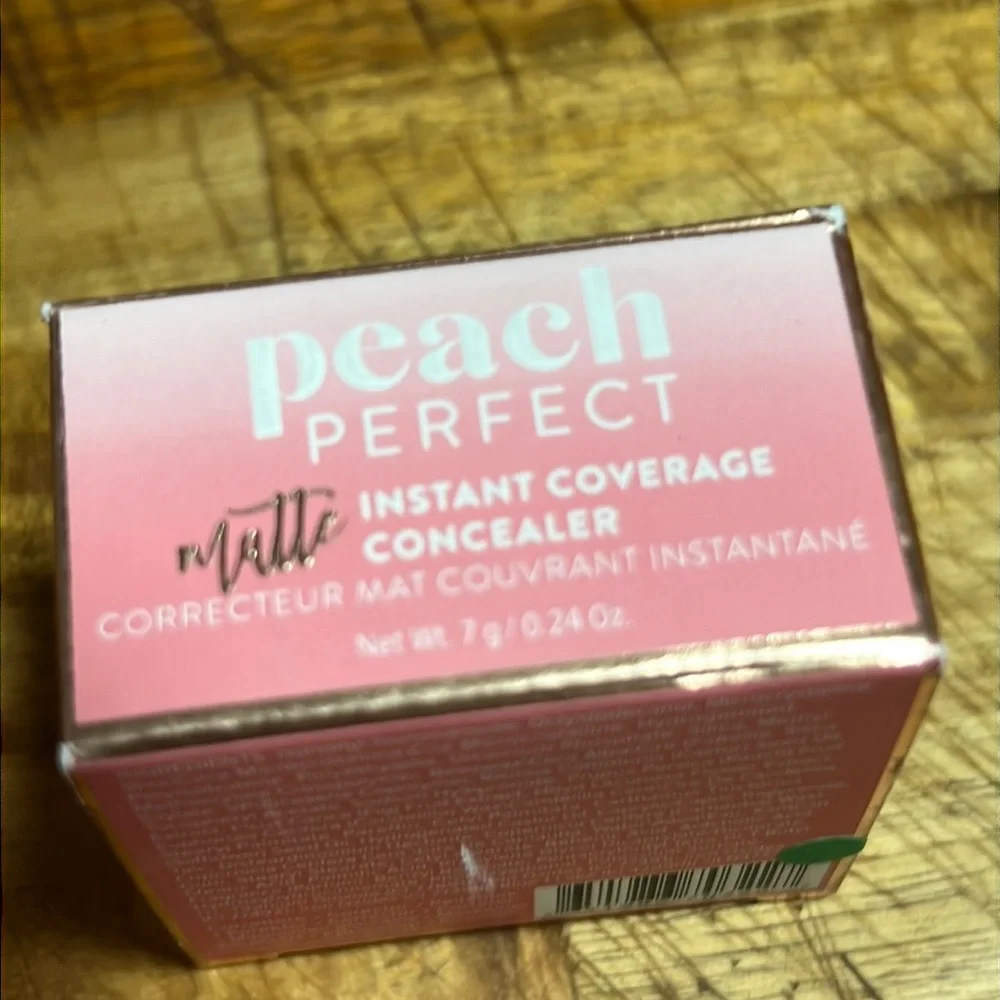 💕🌙Rose Tea Too Faced Peach Perfect Concealer